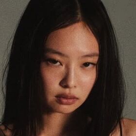 WomenK-pop
