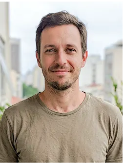 https://assets.bairesdev.com/image/upload/www/landings/talent_pic10_1768569485